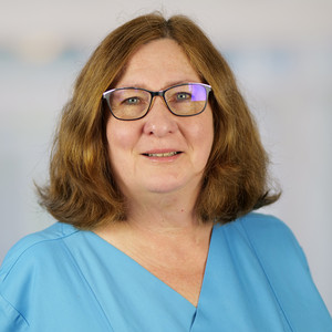 Uta Krüger ist Leitende Ambulanzschwester und Urotherapeutin in der Gynäkologie am Evangelischen Amalie Sieveking Krankenhaus Hamburg