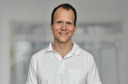 Portraitfoto Prof. Dr. Rüdiger Klapdor, Chefarzt der Klinik für Gynäkologie und Geburtshilfe im Albertinen Krankenhaus