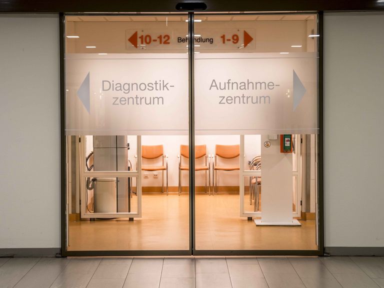 Eingangsbereich Diagnostikzentrum und Aufnahmezentrum, Evangelisches Amalie Sieveking Krankenhaus, Hamburg